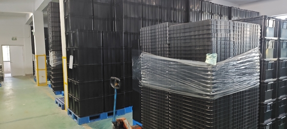 حاوية تخزين 400x300mm قابلة للتراص ESD الصناعية البلاستيكية صندوق التخزين صندوق الموصل الصندوق