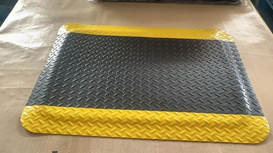 ESD PVC مكافحة التعب السجادة الماس السطح الوقوف