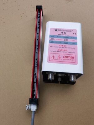 شريط إيونات ESD -- مكافحة الإستاتيكية للشركات المصنعة للوحات الورقية والالكترونيات